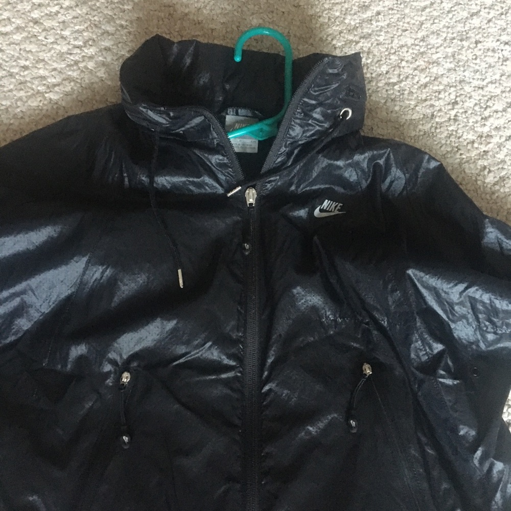 Nike NSW Casual windbreaker windrunner black packable jacket long black FC cinch - Picture 16 of 16